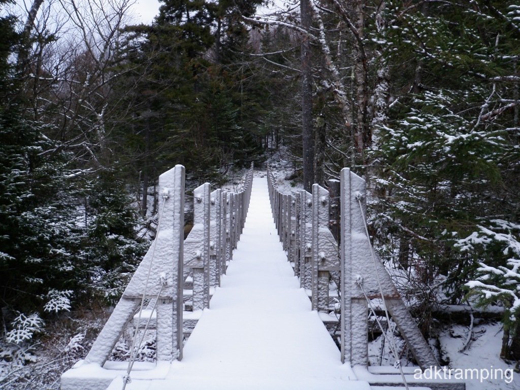 PC040047